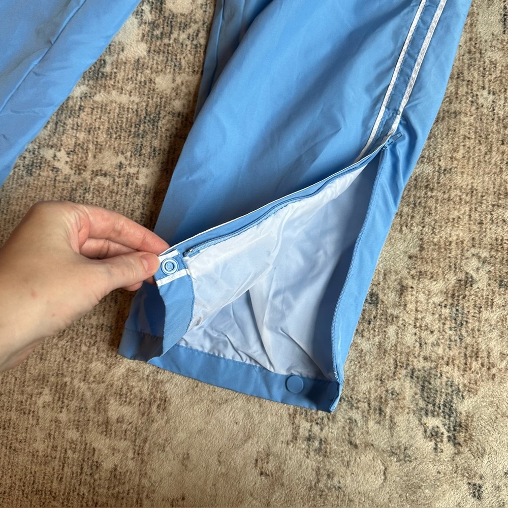 Holloway Athletic Track Pant Size Medium Light Blue White Stripe Y2K Windbreaker - Picture 4 of 7